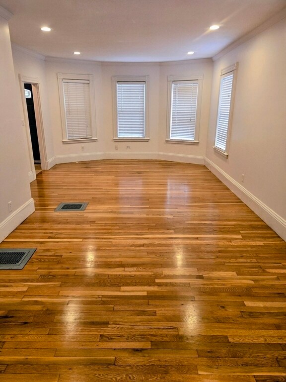 Foto principal - 23 Benner Ave