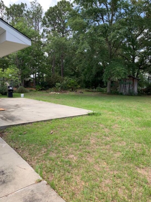 205 Lakeview Dr, Glennville, GA 30427 House Rental in Glennville, GA