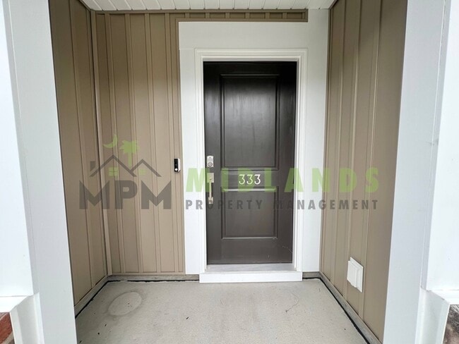 Foto del edificio - 333 Canary Grass Ct
