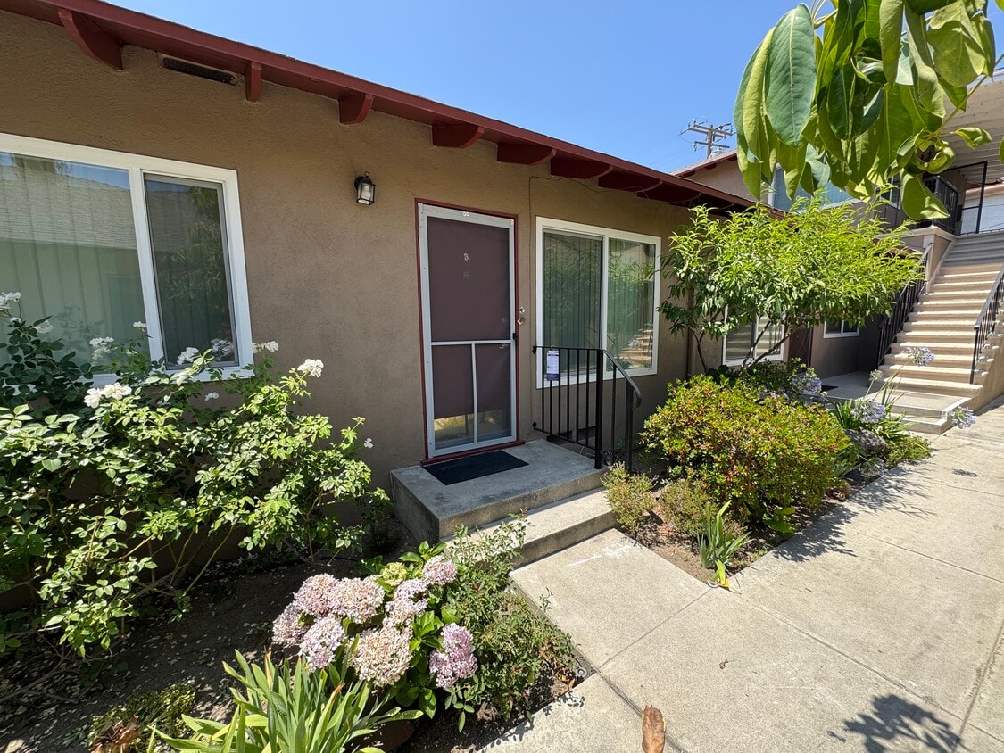 Front Door - 743 Southview Rd