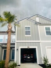 Building Photo - 130 Pasadena Dr