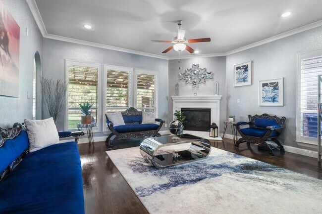 Foto del edificio - 1104 Steele Ln