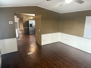 Building Photo - 428 15th St