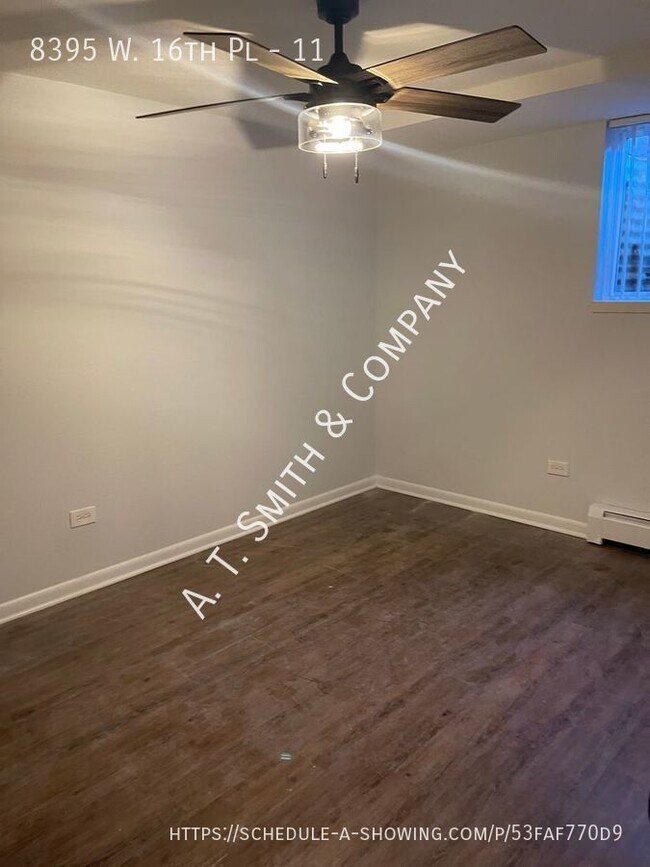 Foto del edificio - 2 Bedroom Near Morse Park!