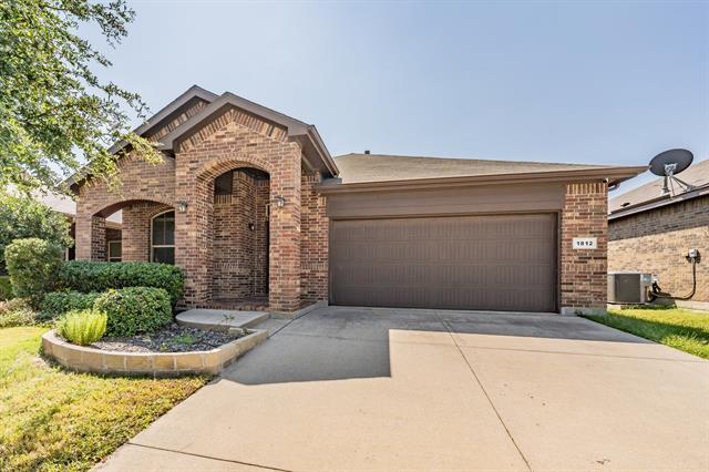 Building Photo - 1812 Potrillo Ln