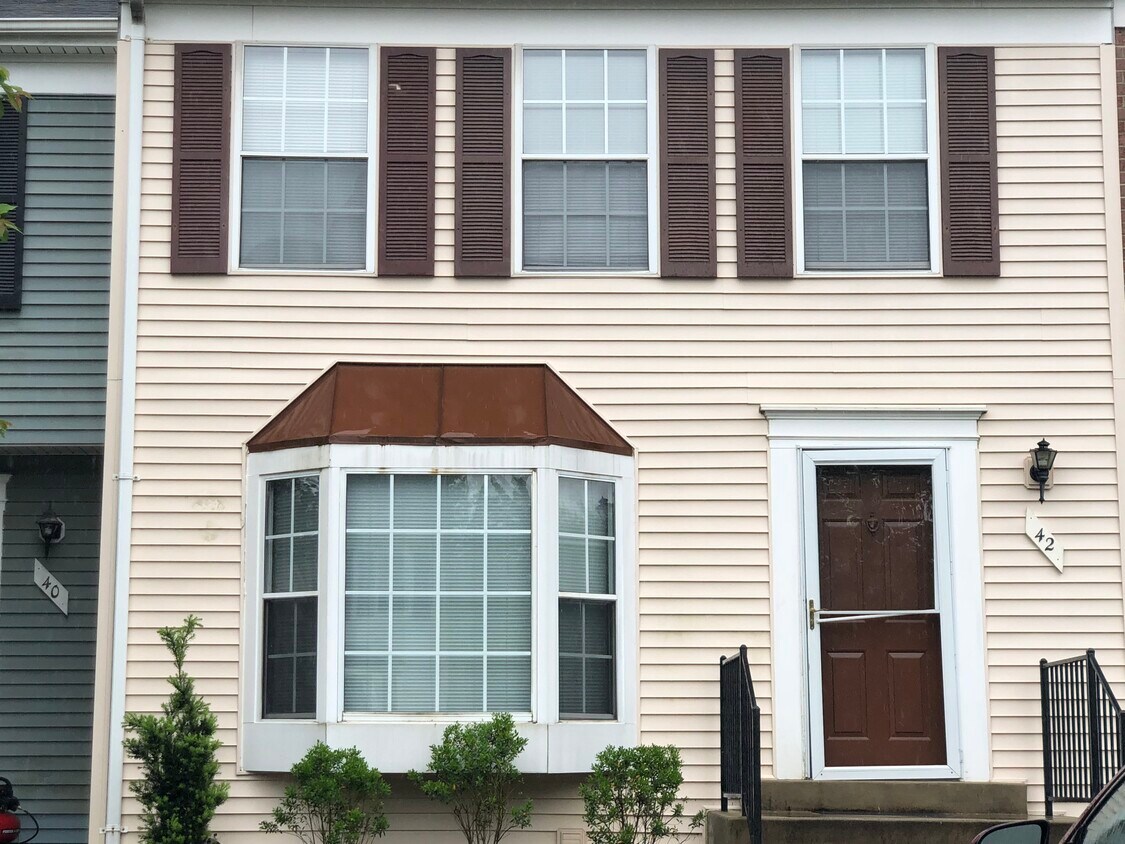 Building Photo - 42 Starboard Ct