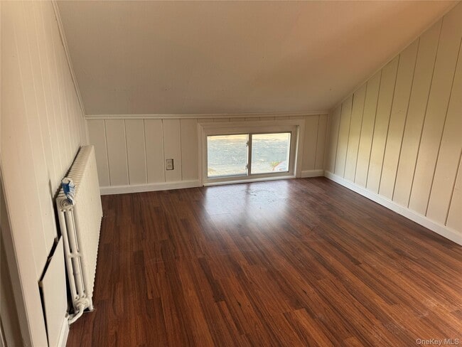 Building Photo - 6 Wishing Ln