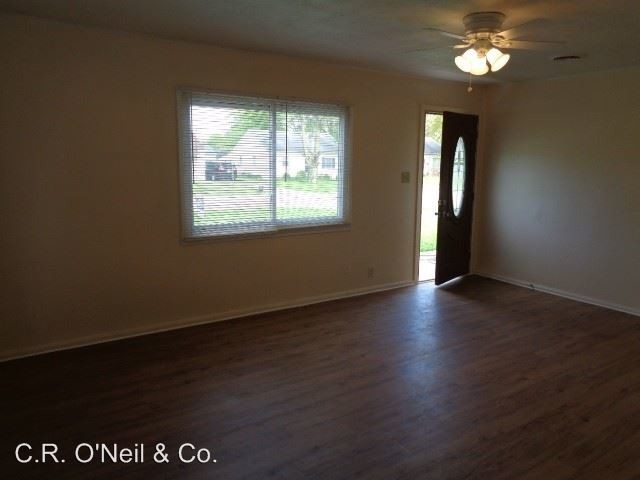 Building Photo - 3 br, 1 bath House - 254 Little Flower Lane