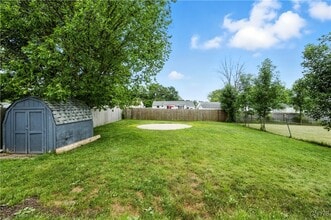 Building Photo - 122 Frederick Dr Building Photo - 122 Frederick Dr