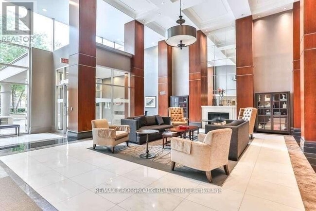 Building Photo - 3 Rean Dr