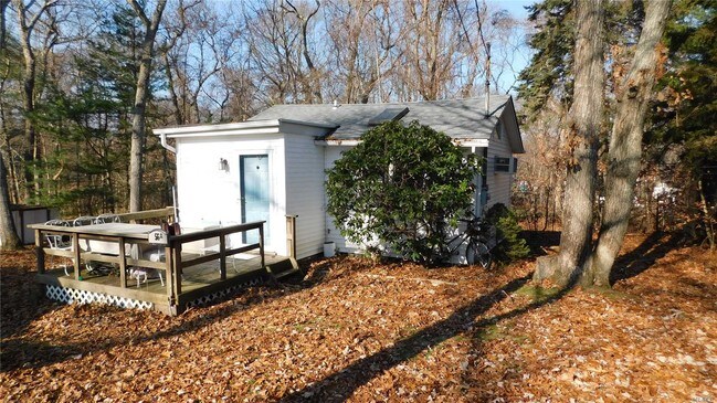 56 Shady Ln Wading River Ny 11792 House For Rent In Wading