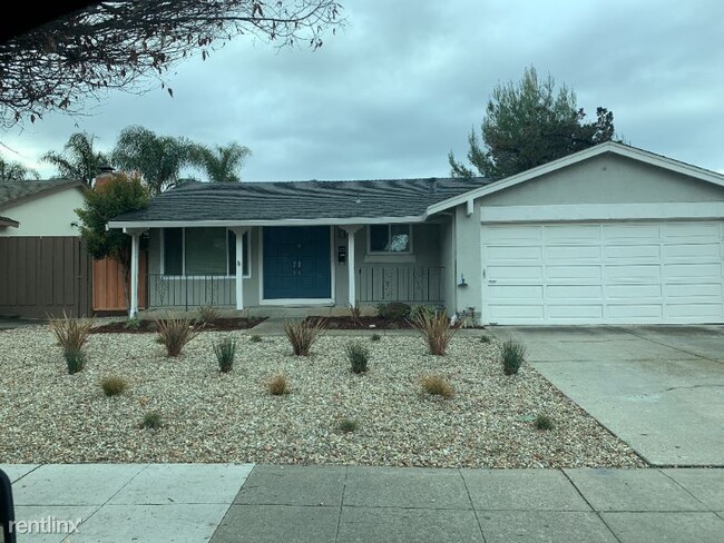 Foto del edificio - 3 br, 2 bath House - 3054 Quimby Rd