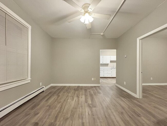 Building Photo - 38 Nichols St