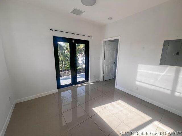 Building Photo - 4680 SW 19th St