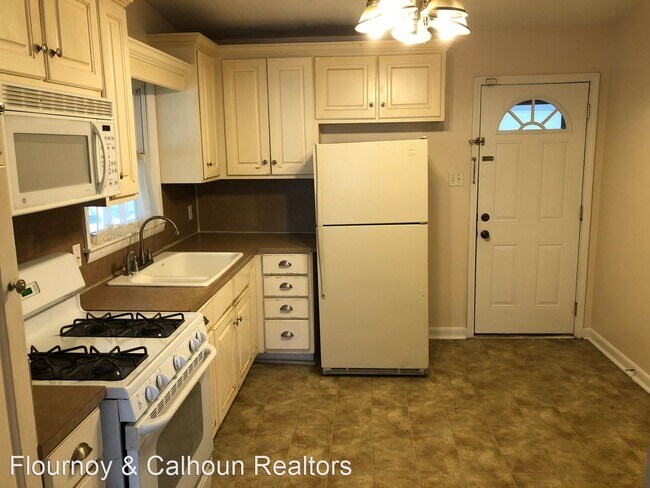 Building Photo - 3 br, 1 bath House - 2184 Lamore Drive