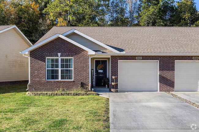 Building Photo - 5348 Dover Springs Way