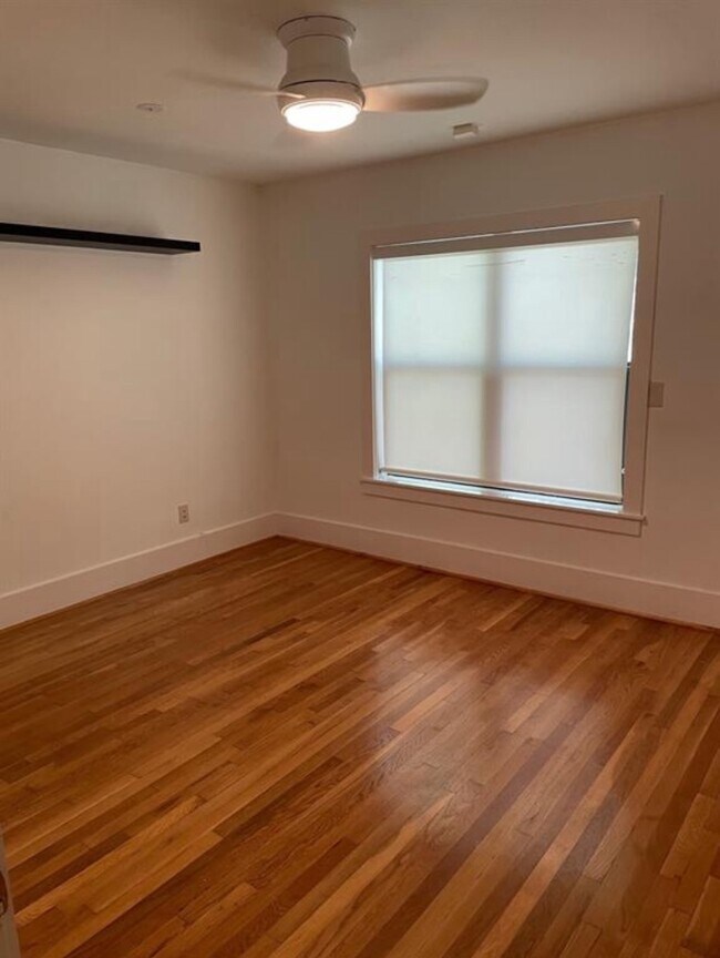 Foto del edificio - 4212 Apollo St