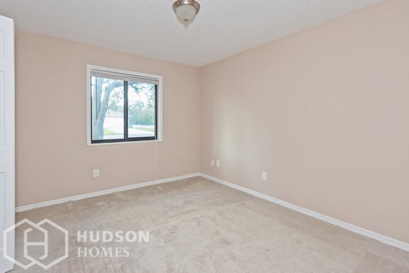 Foto del edificio - 1622 Oak Ave