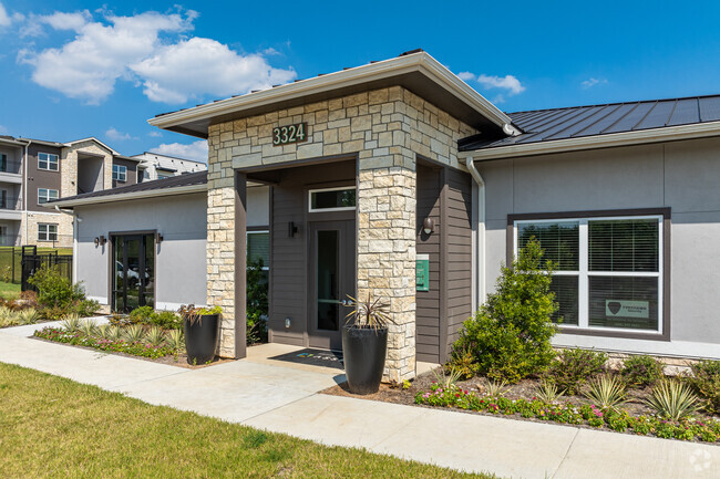 Leasing Office Entrance - Terrace at Southern Oaks