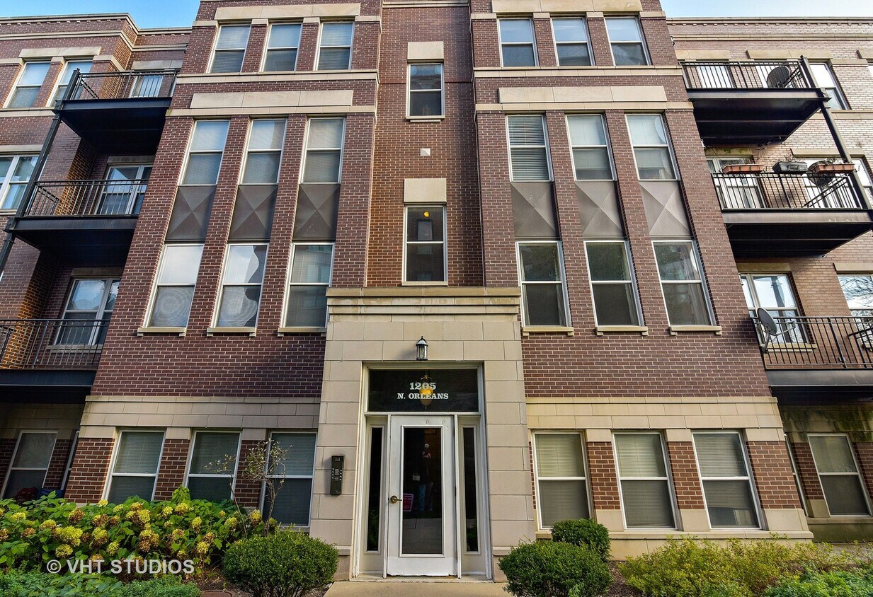 Primary Photo - 1205 N Orleans Ct