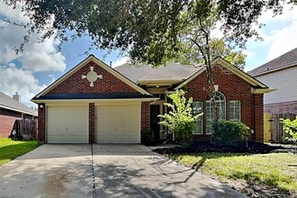 Building Photo - 7219 Bethany Bay Dr