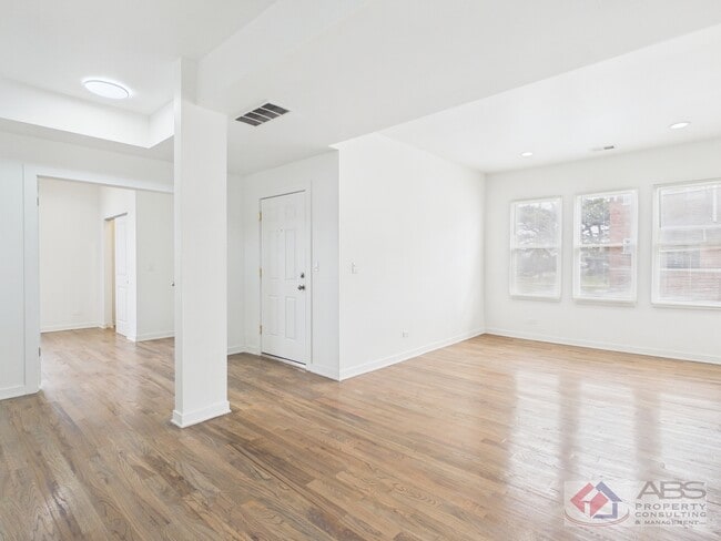 Building Photo - 398 W Lincoln Hwy