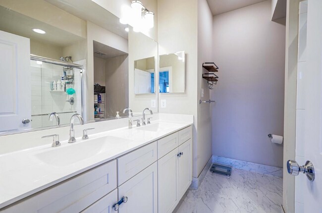 Foto del edificio - 1309 S Quinn St