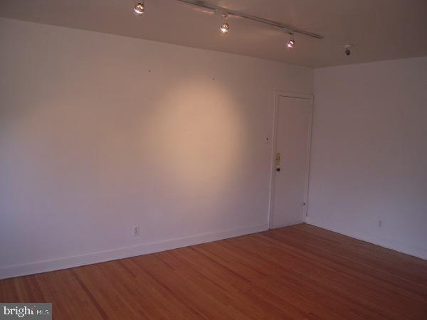 Primary Photo - 526 Glen Echo Rd