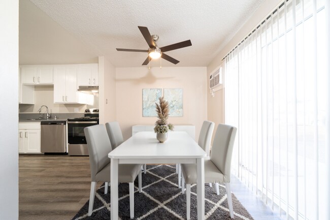 Foto del edificio - 269 W San Marcos Blvd