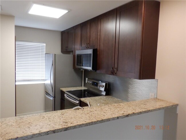 Foto del edificio - 1207 Southport Dr