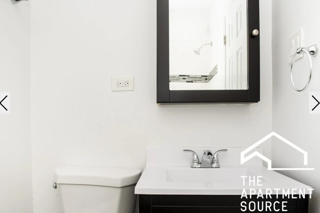 Photo - 1056 W Lill Ave Apartment