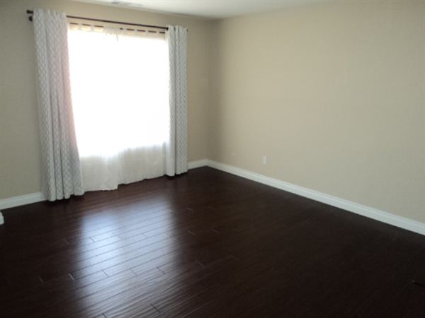 Building Photo - 17871 Shady View Dr