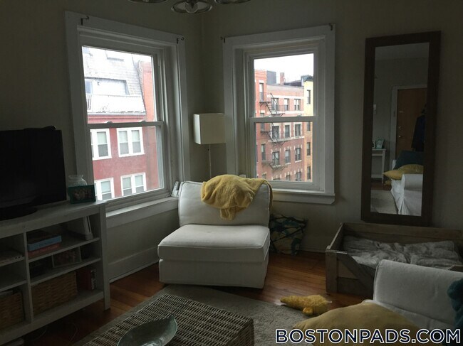 Foto del edificio - 435 Hanover St