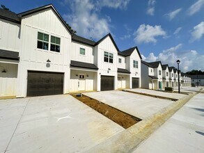 Building Photo - 4089 Maranatha Ln