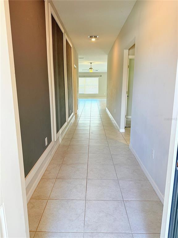 Foto del edificio - 15610 Charr Island St