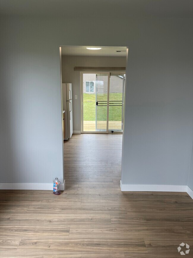 Woodland Manor 2 Bedroom Apartments for Rent Lowell, IN 1 Rentals