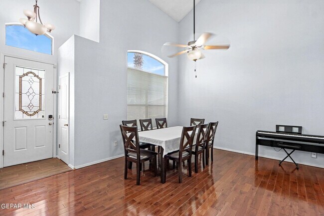 Building Photo - 6325 Franklin Gate Dr