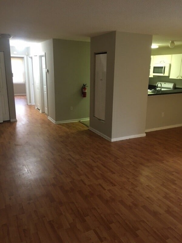 Building Photo - 1011 Edpas Rd