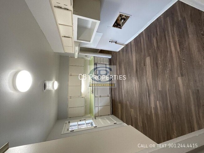 Building Photo - 1770 Dorrie Ln