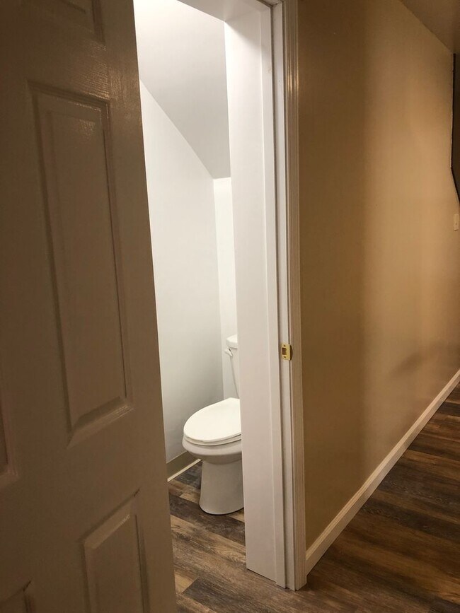 Foto del edificio - Brentwood 3 bedroom Duplex