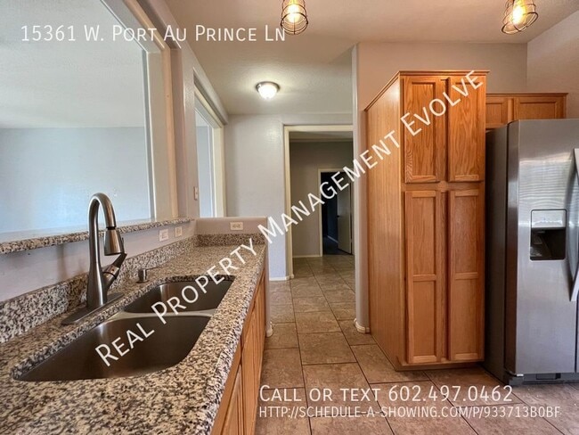 Building Photo - COME TOUR TODAY!
