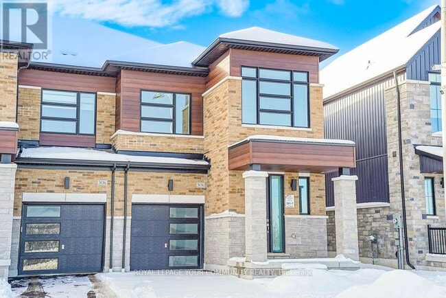 Building Photo - 3038 Sideline 16