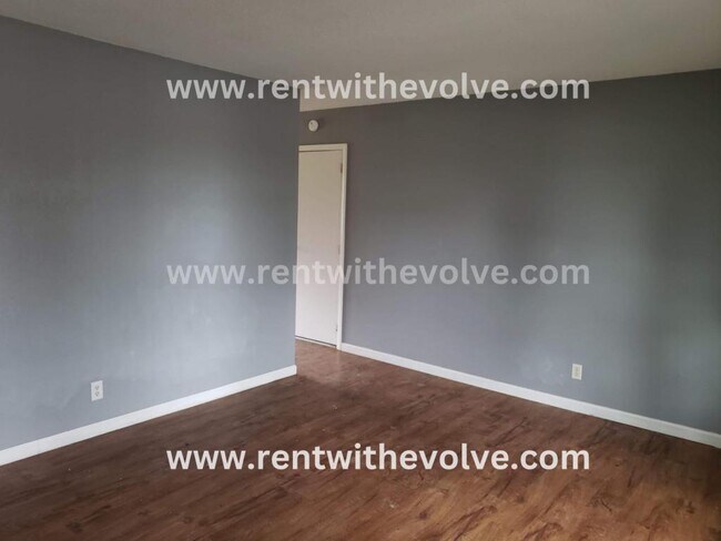 Foto del edificio - 506 Layne Dr