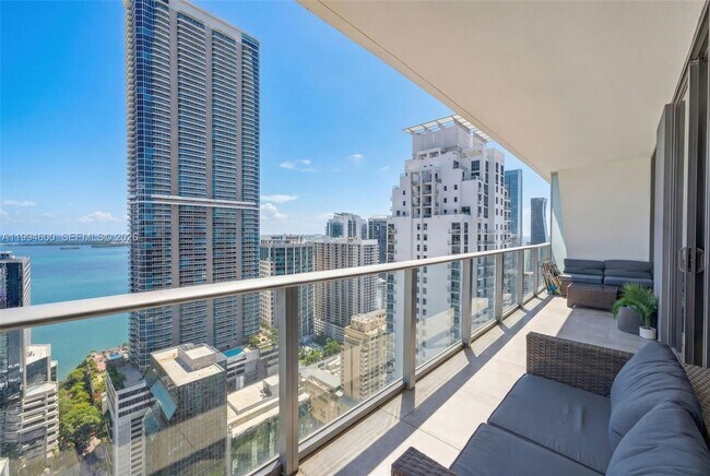 Foto del edificio - 1010 Brickell Ave