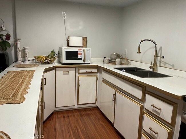 Building Photo - 15678 Avion Ln