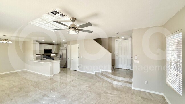 Building Photo - 11215 W Heatherbrae Dr