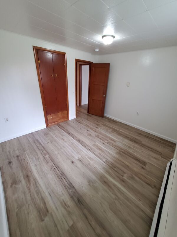Foto del edificio - 1031 Orchard St N