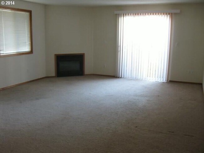 Foto del edificio - 7210 NE 14th Ct