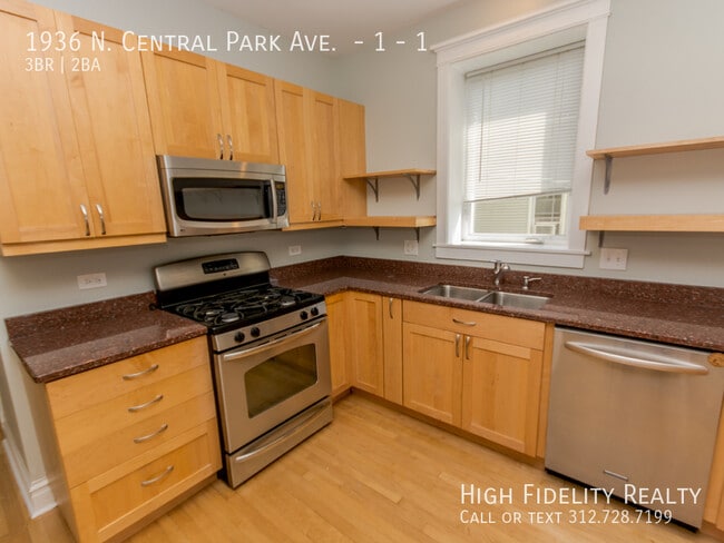 Foto del edificio - 1936 N Central Park Ave