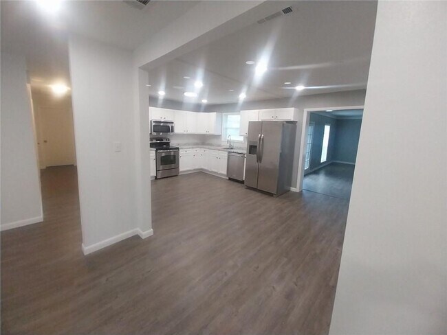 Foto del edificio - 315 Petty Ln
